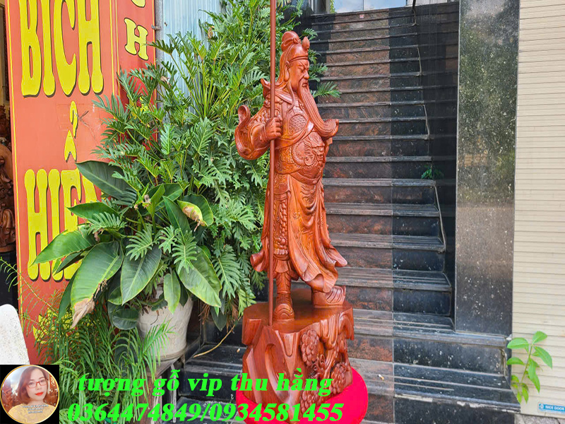 quan công cầm đao 1m gỗ hương đá